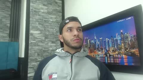 thiago_hairy online show from 22, 10, 2025