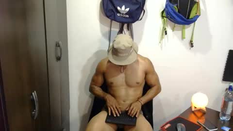 thiago_happy online show from 11, 6, 2026