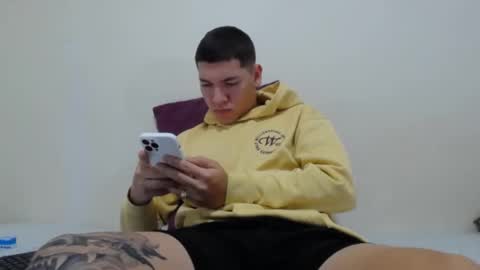 Snapshot of thiago_hot_boy chatting on 16, 1, 2025 Thiago independent model online show from 16, 1, 2025