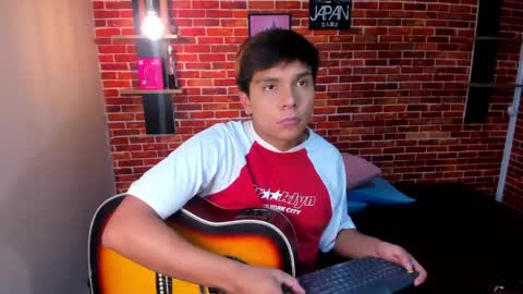 Snapshot of thiago_kozak chatting on 6, 6, 2026 thiago online show from 6, 6, 2026