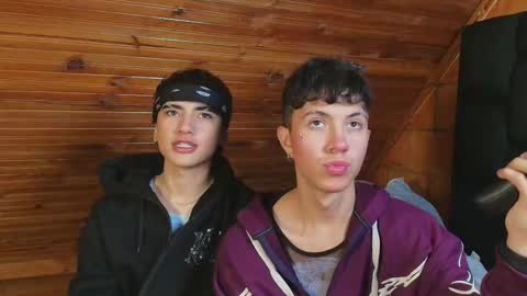 thiago_n_sam online show from 6, 11, 2025