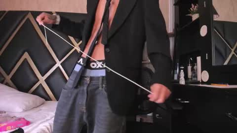 ThiagoFerreti online show from 13, 9, 2025