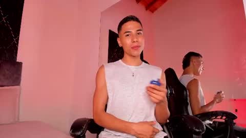 Snapshot of thiagosexy005 chatting on 2, 7, 2026 thiagosexy005 online show from 2, 7, 2026