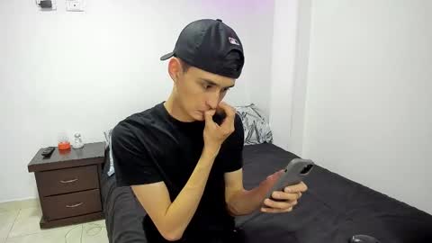 Thiago Wells online show from 10, 2, 2025