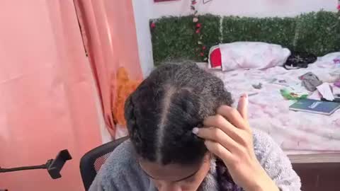 thiana_horny online show from 30, 6, 2026