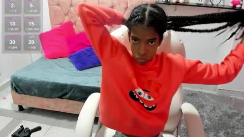 Snapshot of thianahorny chatting on 26, 11, 2025 thianahorny online show from 26, 11, 2025