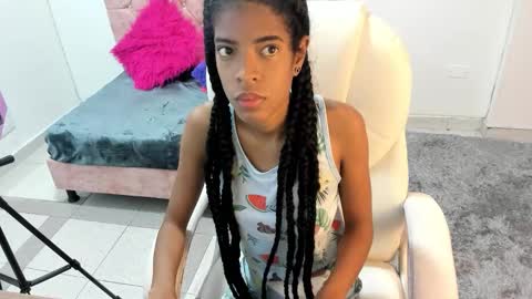 Snapshot of thianahorny chatting on 28, 11, 2025 thianahorny online show from 28, 11, 2025