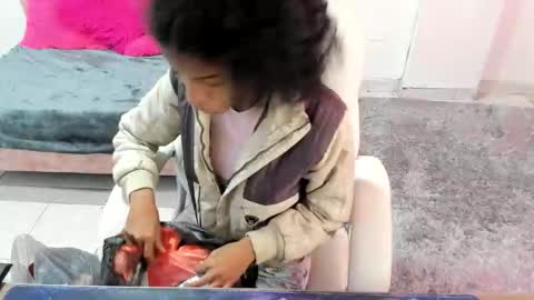 Snapshot of thianahorny chatting on 1, 12, 2025 thianahorny online show from 1, 12, 2025