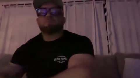 Snapshot of thiccbull12 chatting on 20, 9, 2025 thiccbull12 online show from 20, 9, 2025