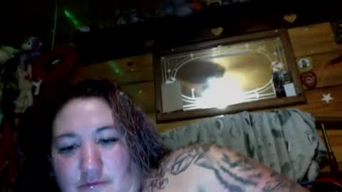 Snapshot of thickandjuicy7612 chatting on 19, 12, 2024 thickandjuicy7612 online show from 19, 12, 2024
