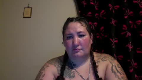 Snapshot of thickandjuicy7612 chatting on 22, 10, 2025 thickandjuicy7612 online show from 22, 10, 2025