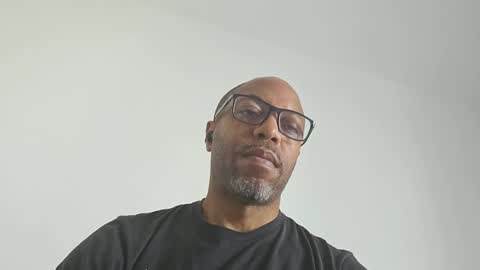 Snapshot of thickblackdick3 chatting on 6, 4, 2026 thickblackdick online show from 6, 4, 2026