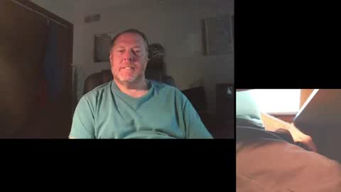 Snapshot of thickcock4u1105 chatting on 18, 6, 2026 thickcock4u1105 online show from 18, 6, 2026