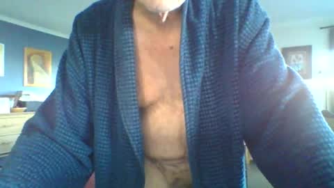 Snapshot of thickcockat71 chatting on 19, 7, 2026 Thickcockat71 online show from 19, 7, 2026