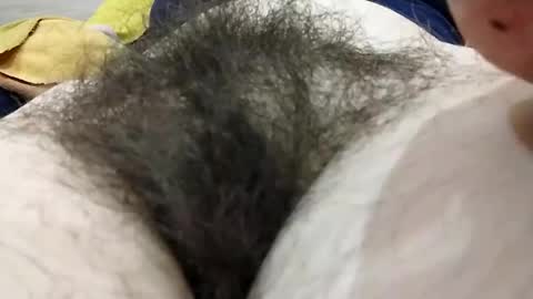 Snapshot of thickforest chatting on 18, 12, 2024 MilkyChoco online show from 18, 12, 2024