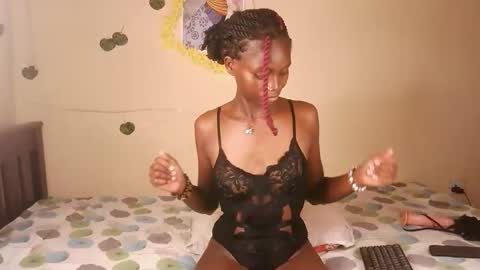 thickiie online show from 4, 4, 2026