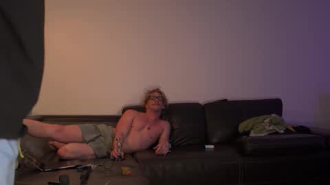 Snapshot of thickissippi chatting on 4, 3, 2026 RhydonMyRock online show from 4, 3, 2026