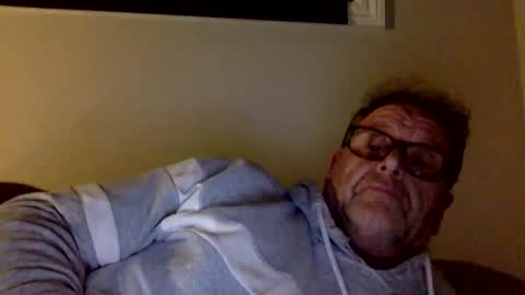 Snapshot of thickjuicymushroom chatting on 4, 11, 2025 thickjuicymushroom online show from 4, 11, 2025