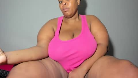 thickleeyanax online show from 20, 2, 2025