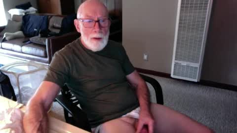 Snapshot of thickmorninwood chatting on 26, 6, 2026 thickmorninwood online show from 26, 6, 2026