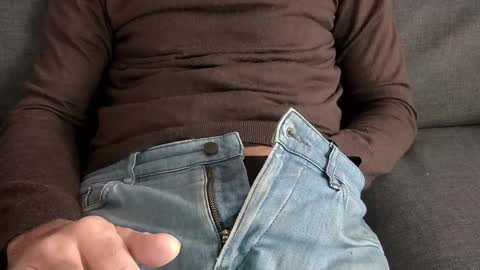 Snapshot of thickrum chatting on 16, 1, 2025 Thickru online show from 16, 1, 2025