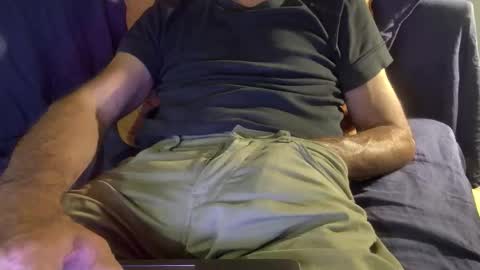 Snapshot of thickrum chatting on 1, 10, 2025 Thickru online show from 1, 10, 2025