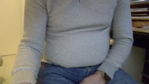 Snapshot of thicksingarters chatting on 12, 3, 2025 thicksingarters online show from 12, 3, 2025