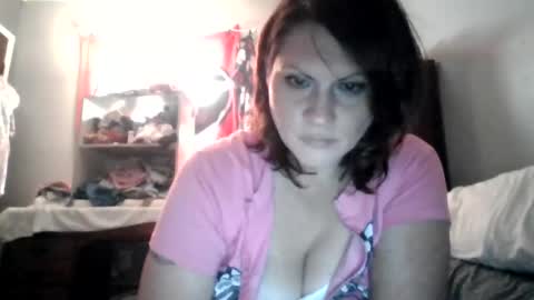 Thick Slut online show from 10, 6, 2026