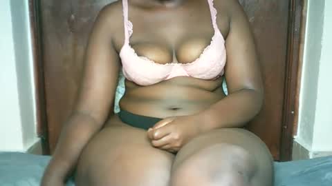 Snapshot of thickybabe_05 chatting on 20, 1, 2025 thickybabe_05 online show from 20, 1, 2025