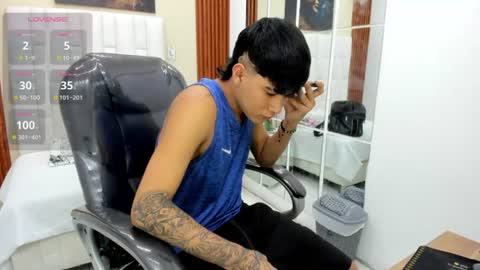 Snapshot of thiiago_collins chatting on 15, 7, 2026 THIAGO COLLINS online show from 15, 7, 2026