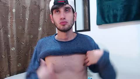 Snapshot of thiiago_tay chatting on 18, 11, 2025 Thiiago online show from 18, 11, 2025