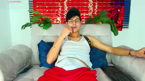 Snapshot of thiiagosaeenz chatting on 17, 2, 2026 Thiago Saenzz online show from 17, 2, 2026