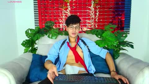 Snapshot of thiiagosaeenz chatting on 28, 2, 2026 Thiago Saenzz online show from 28, 2, 2026