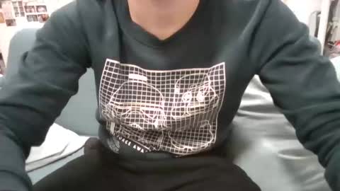 Snapshot of thinboy2 chatting on 9, 12, 2024 Thinboy2 online show from 9, 12, 2024