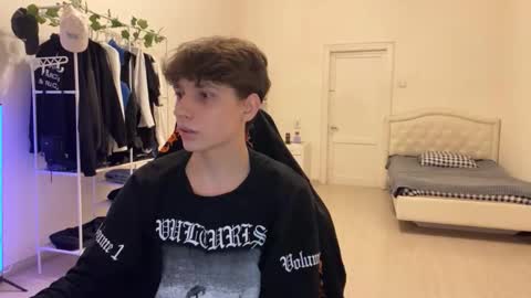 Thomas Hill online show from 6, 11, 2025