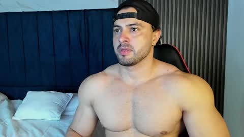 Thomas Brandon online show from 4, 12, 2025