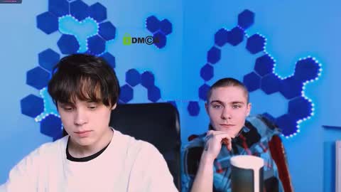 thomas_crow online show from 30, 11, 2025