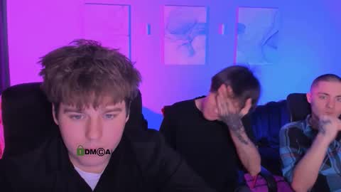 thomas_crow online show from 13, 2, 2026