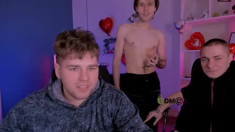 thomas_crow online show from 25, 2, 2026