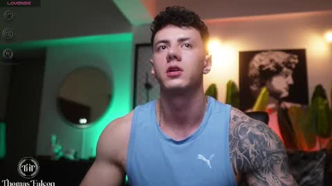 Snapshot of thomas_falcon1 chatting on 20, 2, 2025 Thomas Falcon online show from 20, 2, 2025