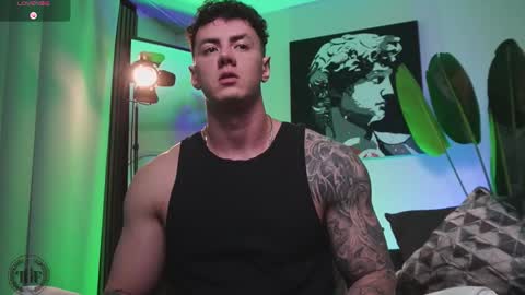 Snapshot of thomas_falcon1 chatting on 1, 2, 2026 Thomas Falcon online show from 1, 2, 2026