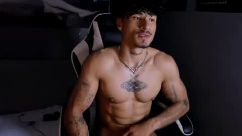 Thomas 3  JUST STAY AND BE MY LAST LOVE online show from 18, 4, 2026