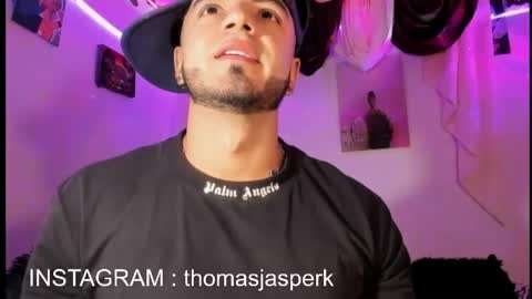 Snapshot of thomas_k7 chatting on 26, 4, 2026 Thomas online show from 26, 4, 2026