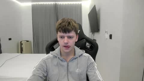 Snapshot of thomas_shelbivip chatting on 9, 2, 2026 Tomas online show from 9, 2, 2026