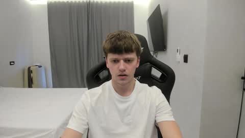 Snapshot of thomas_shelbivip chatting on 14, 2, 2026 Tomas online show from 14, 2, 2026