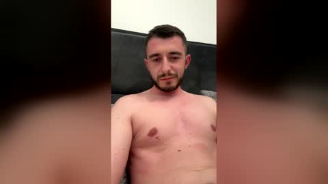 thomaspiston1996 online show from 15, 5, 2026