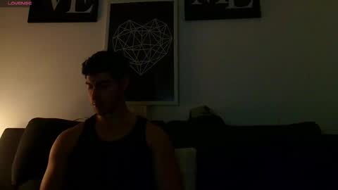 Snapshot of thomylov chatting on 21, 12, 2025 thomylov online show from 21, 12, 2025