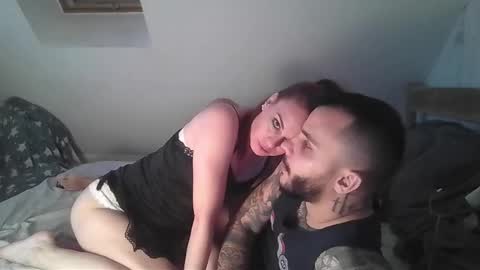 Snapshot of threesomeshome chatting on 30, 11, 2025 threesomeshome online show from 30, 11, 2025