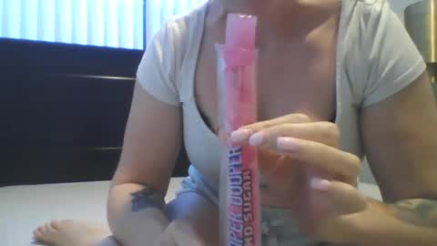 Snapshot of thrillho89 chatting on 8, 7, 2026 thrillho89 online show from 8, 7, 2026