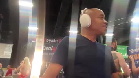 austin xzandros online show from 25, 10, 2025